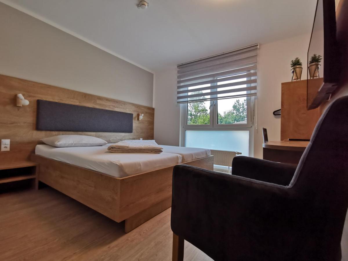 Motel Хоенемс Екстериор снимка